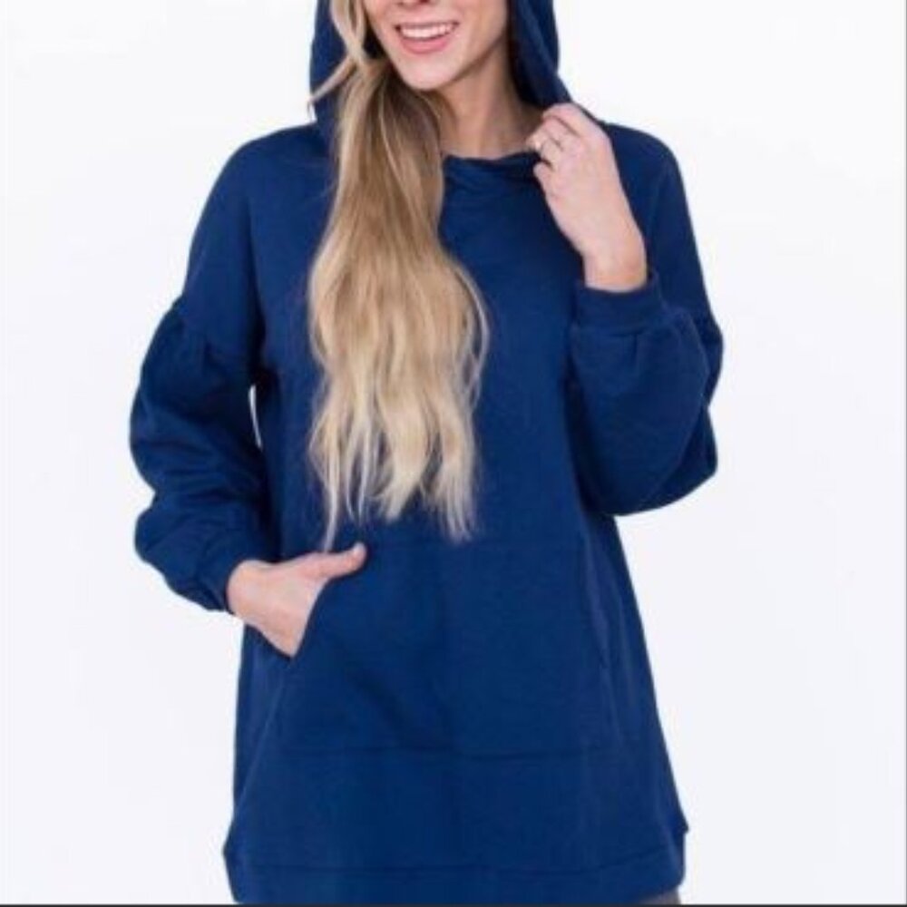 NWT Agnes and Dora Puff Sleeve Fleece Pullover in Blue